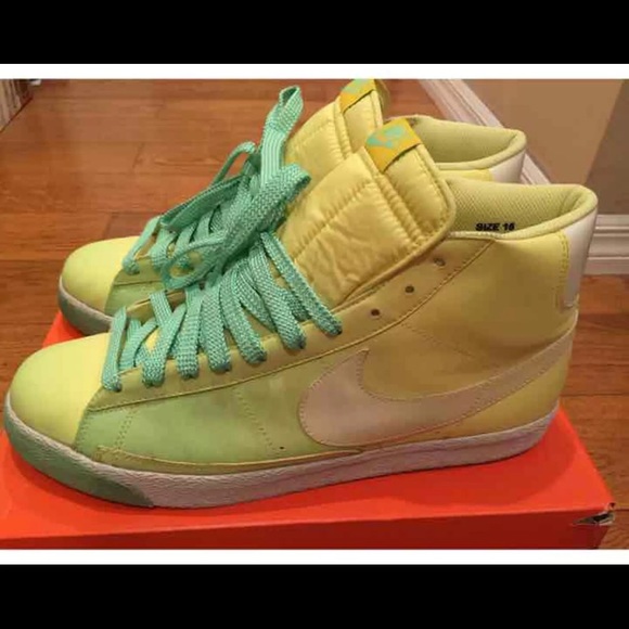 nike blazer size